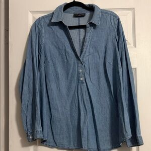 Light Blue Denim Pullover Shirt -V-Neck with collar